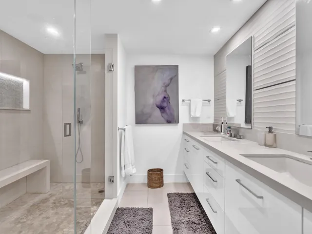 PRIMARY BATH WITH SPA SHOWER