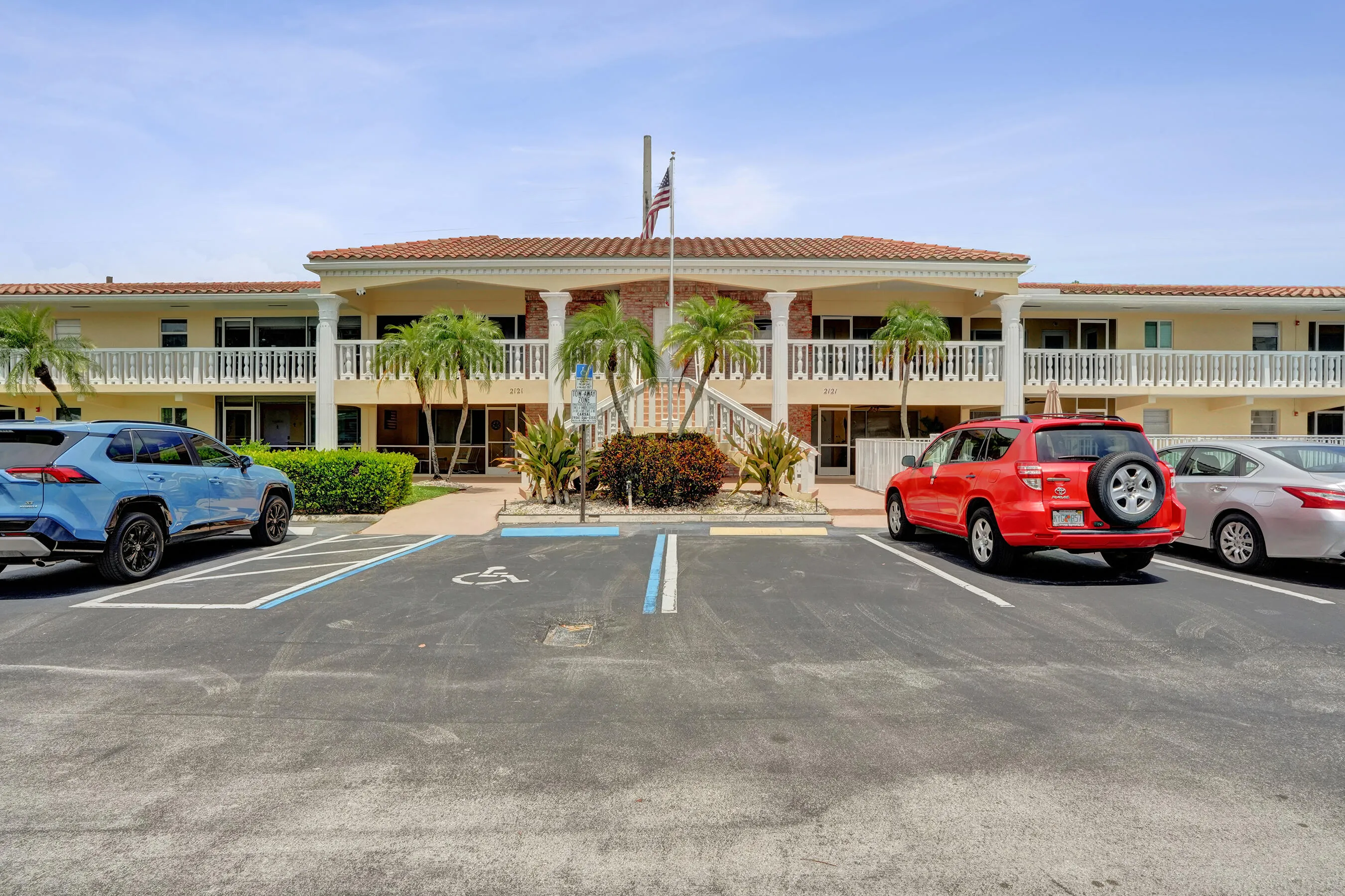 Welcome to Tara Condominiums in Imperial Point-Ft. Lauderdale.