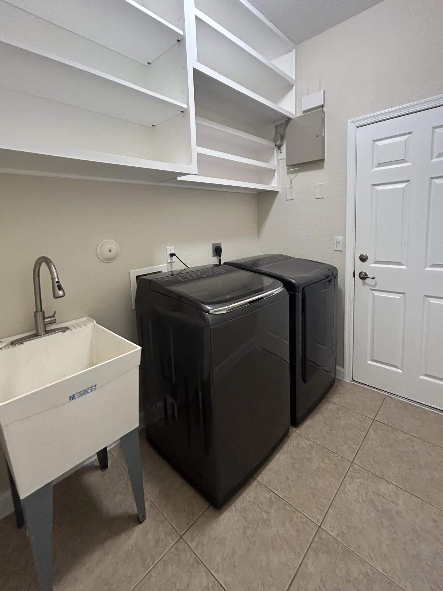 Property photo 34