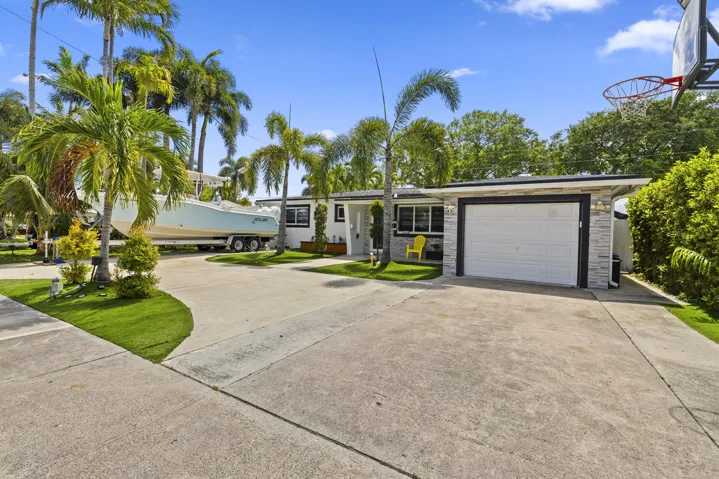 1 car garage
