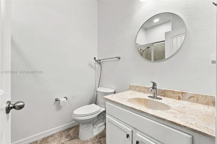 Photo 31