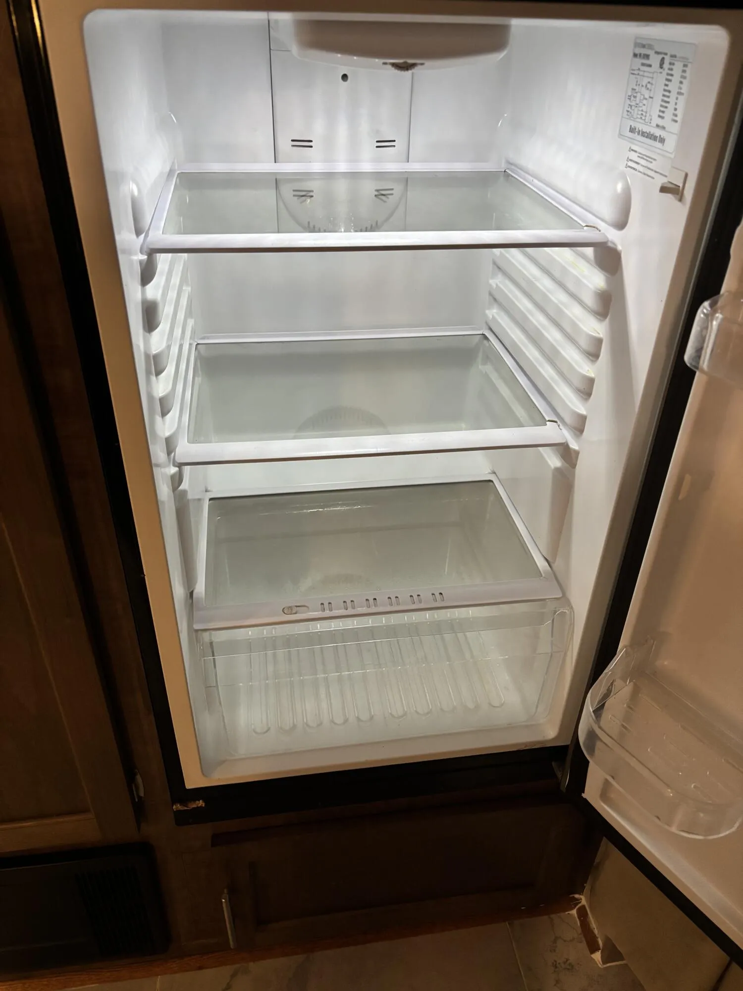 249 NE 45th ST - TRAILER - INSIDE9