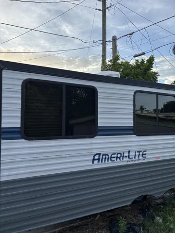 249 NE 45th ST - TRAILER - FRONT1