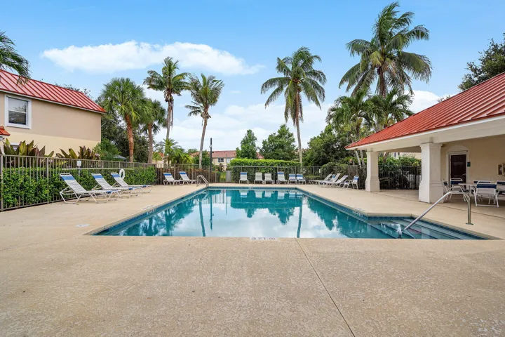 Community pool