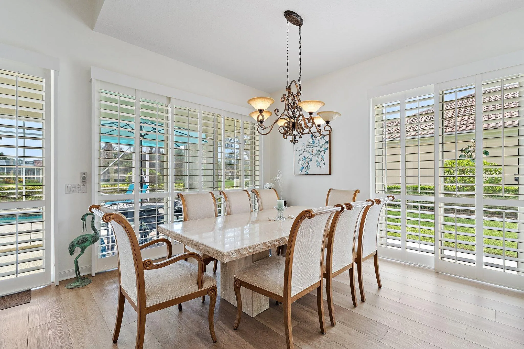Dining/Views