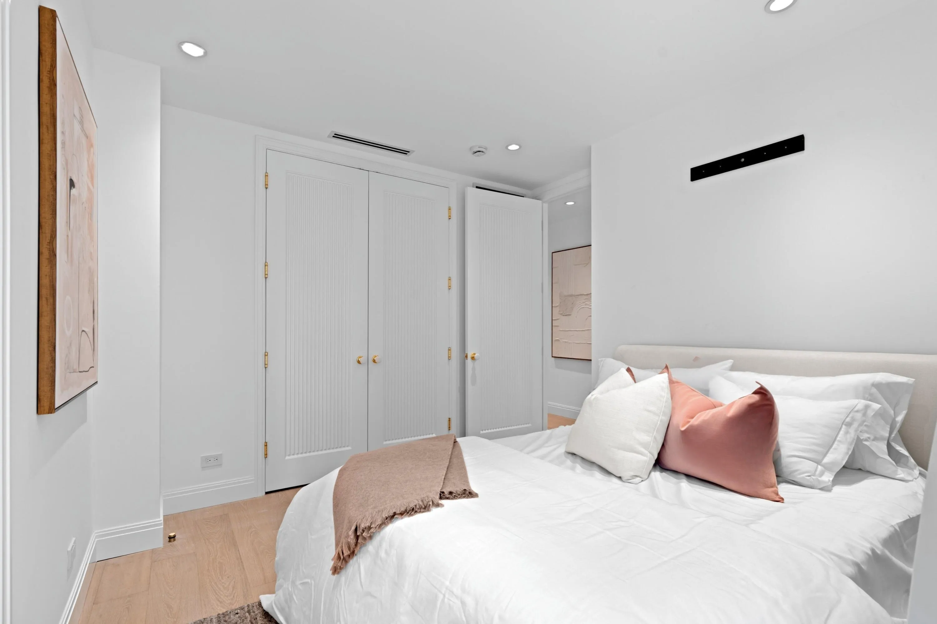 20 - Guest Bedroom 1