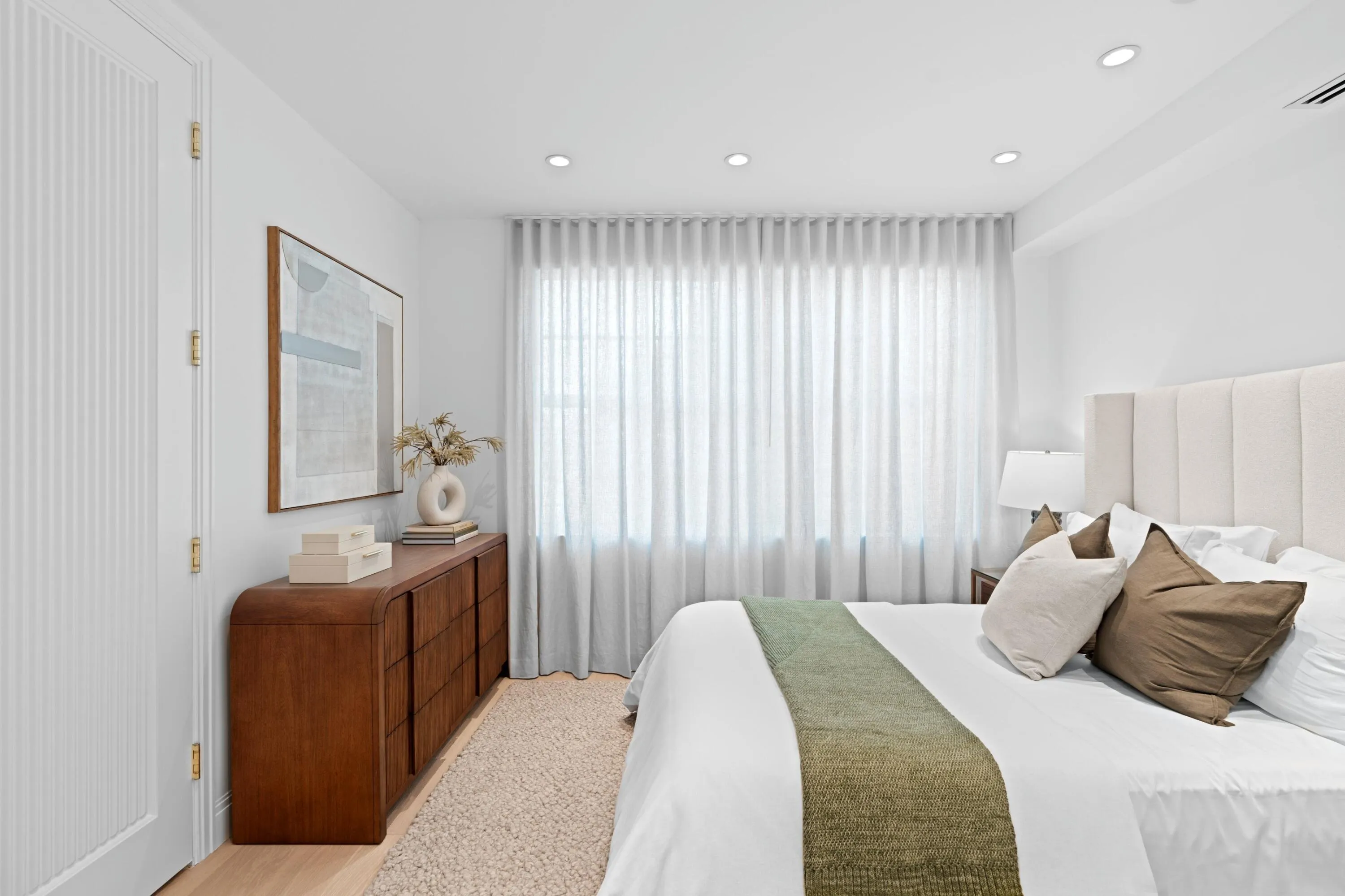 24 - Guest Bedroom 3