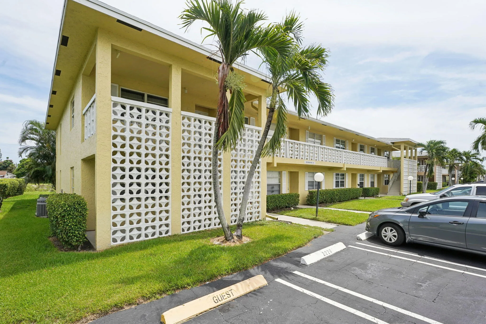 Front of the bldg.