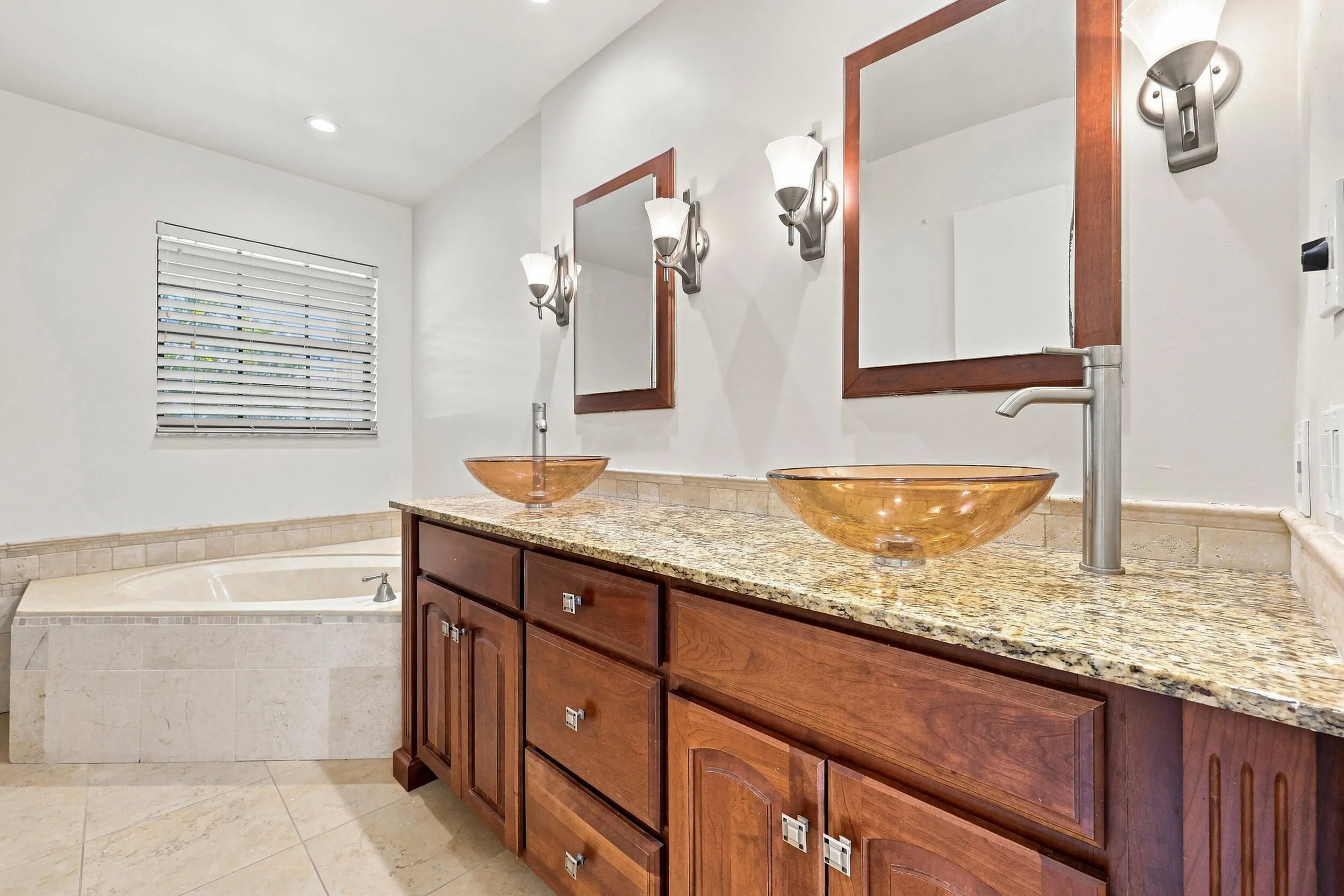 Master Bath. Separate jacuzzi tub and shower.