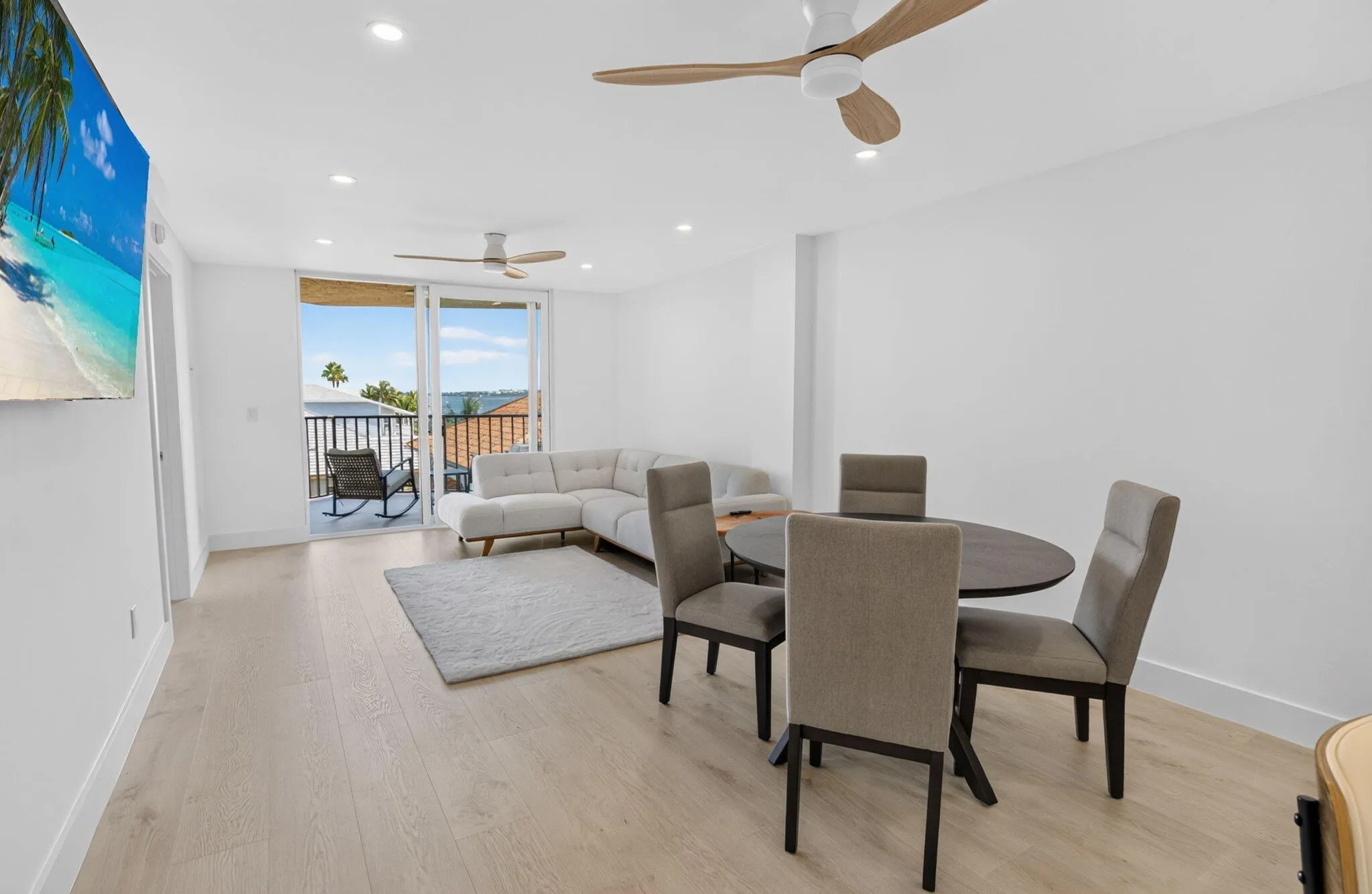 Open floorplan & new furniture