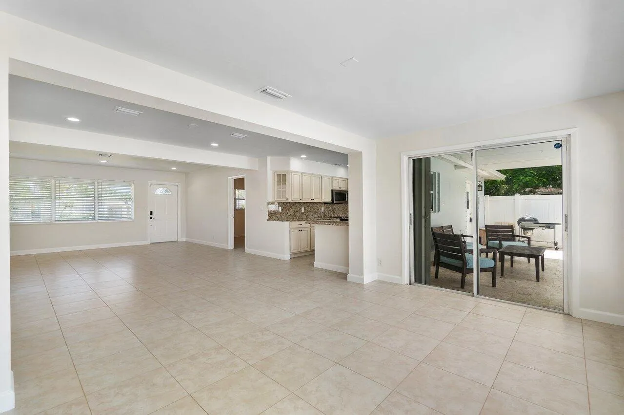 401 NE 24th Street, Boca Raton (9)