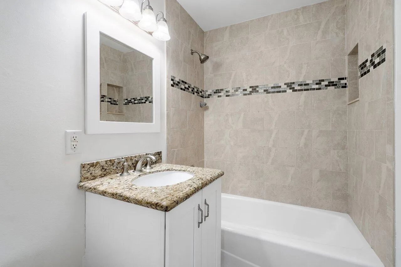 401 NE 24th Street, Boca Raton (23)