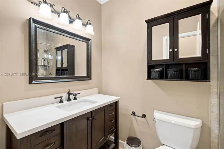2nd Bathroom