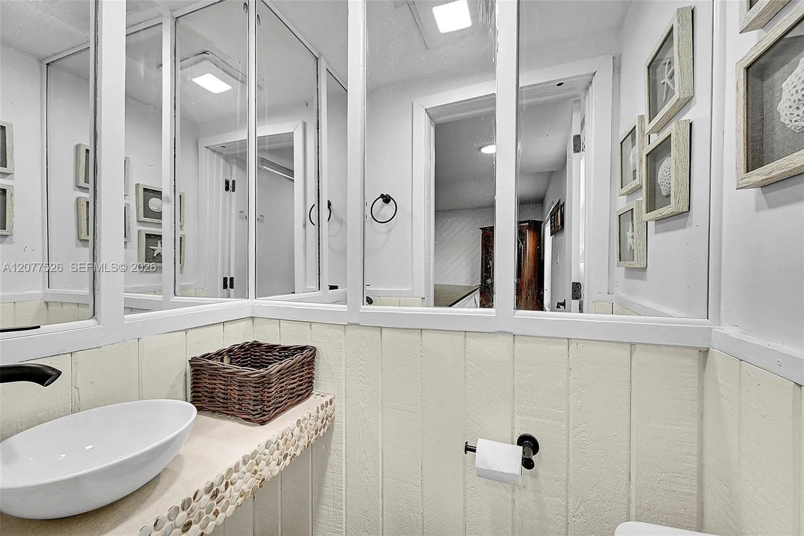 2nd Bathroom