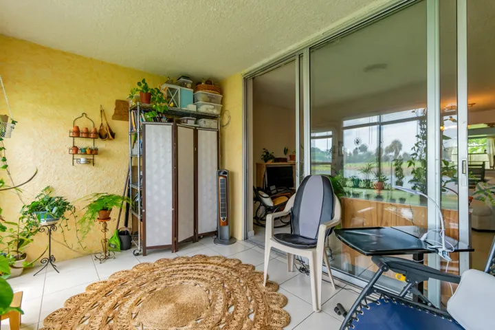 SCREENED PATIO