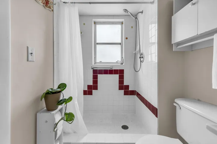 MAIN BATH