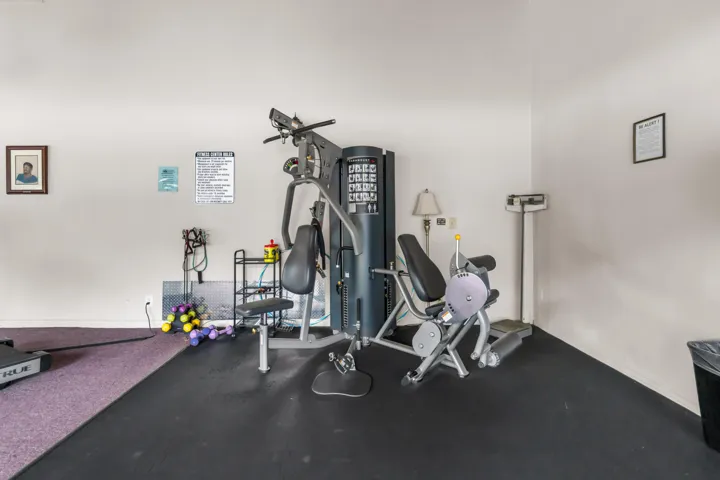 EXERCISING ROOM
