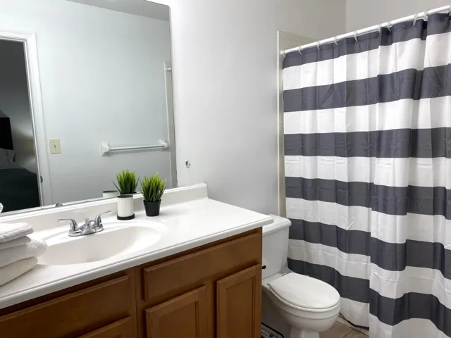 Main Bahroom