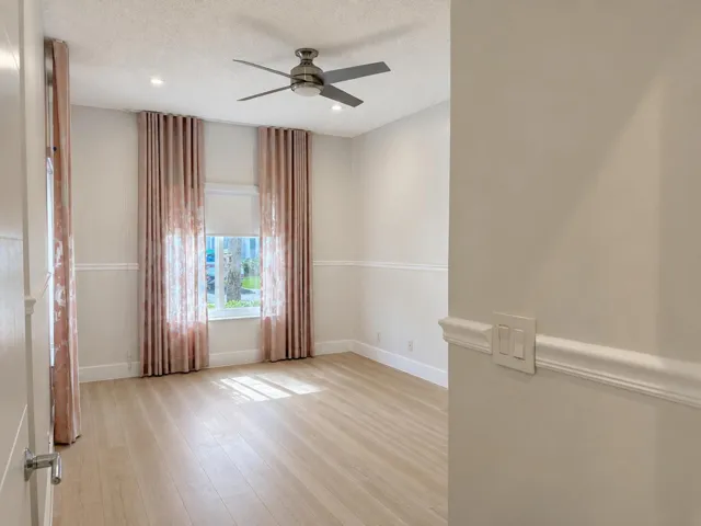 guest room 1