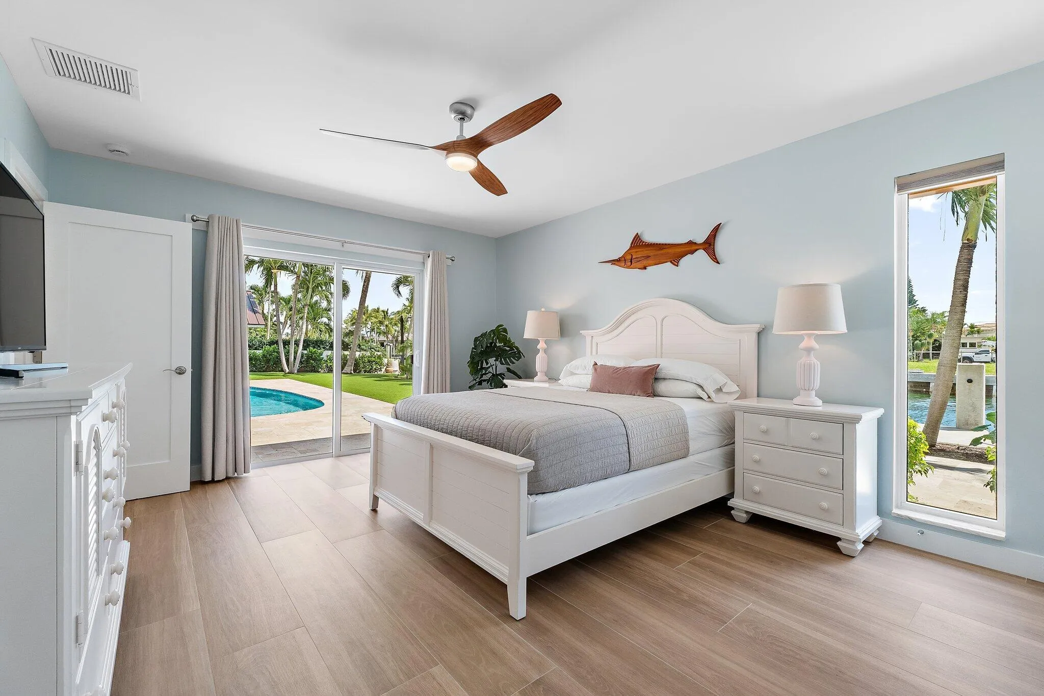 096-1051CoralWay-SingerIsland-SMALL