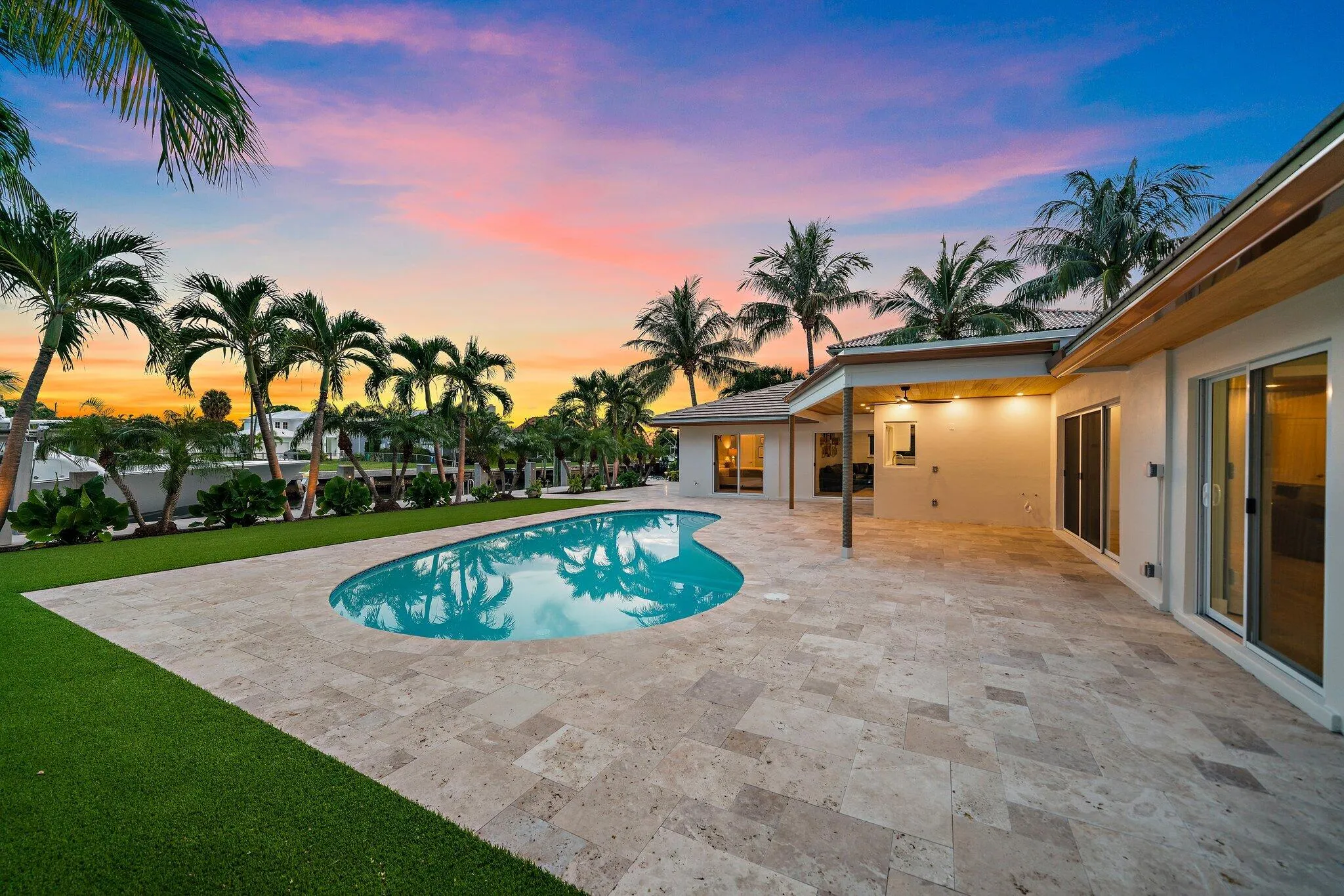 015-1051CoralWay-SingerIsland-SMALL