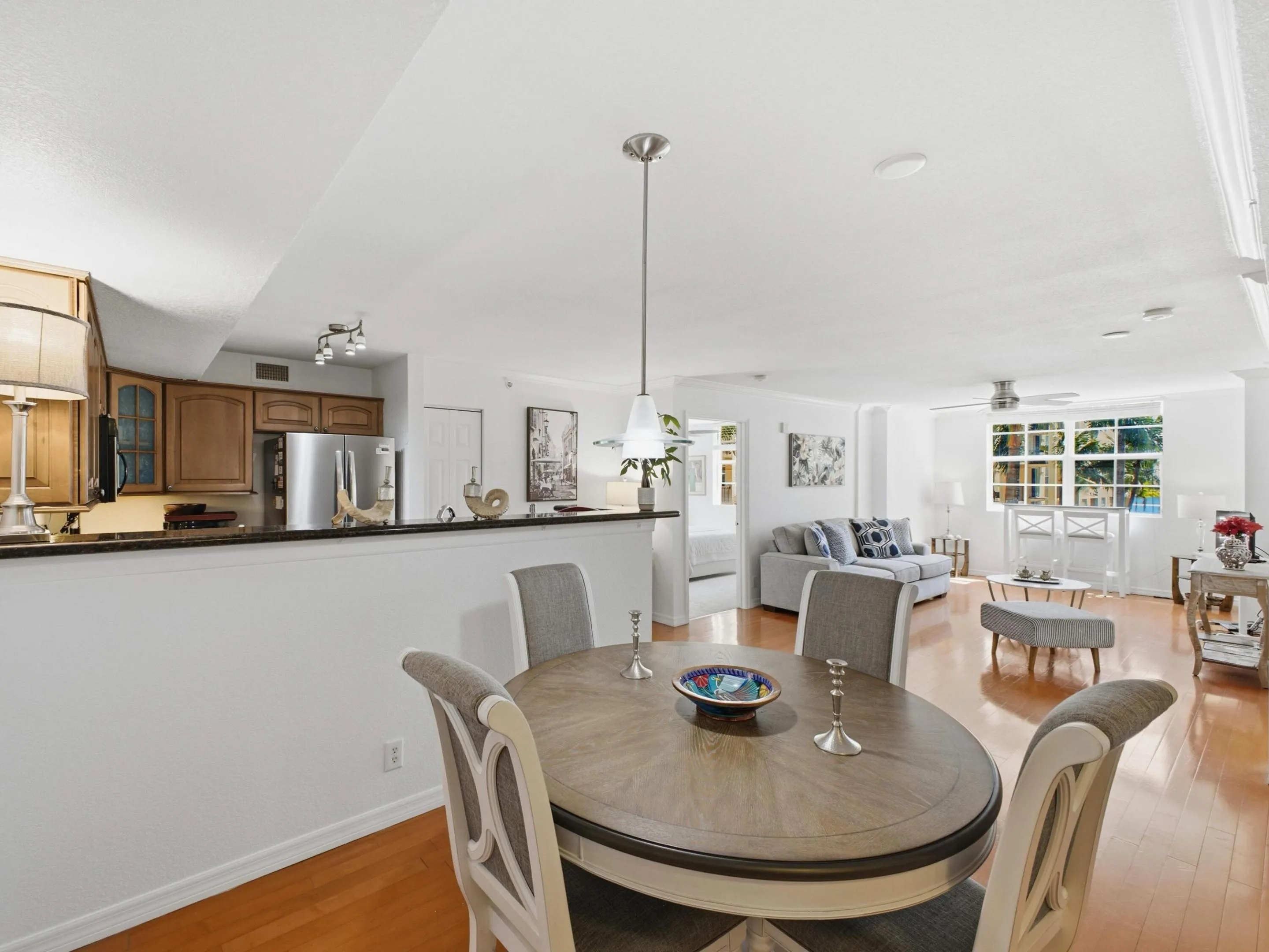 Dining to Kitchen Living