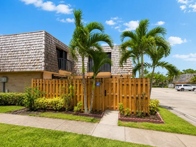 Exterior photo