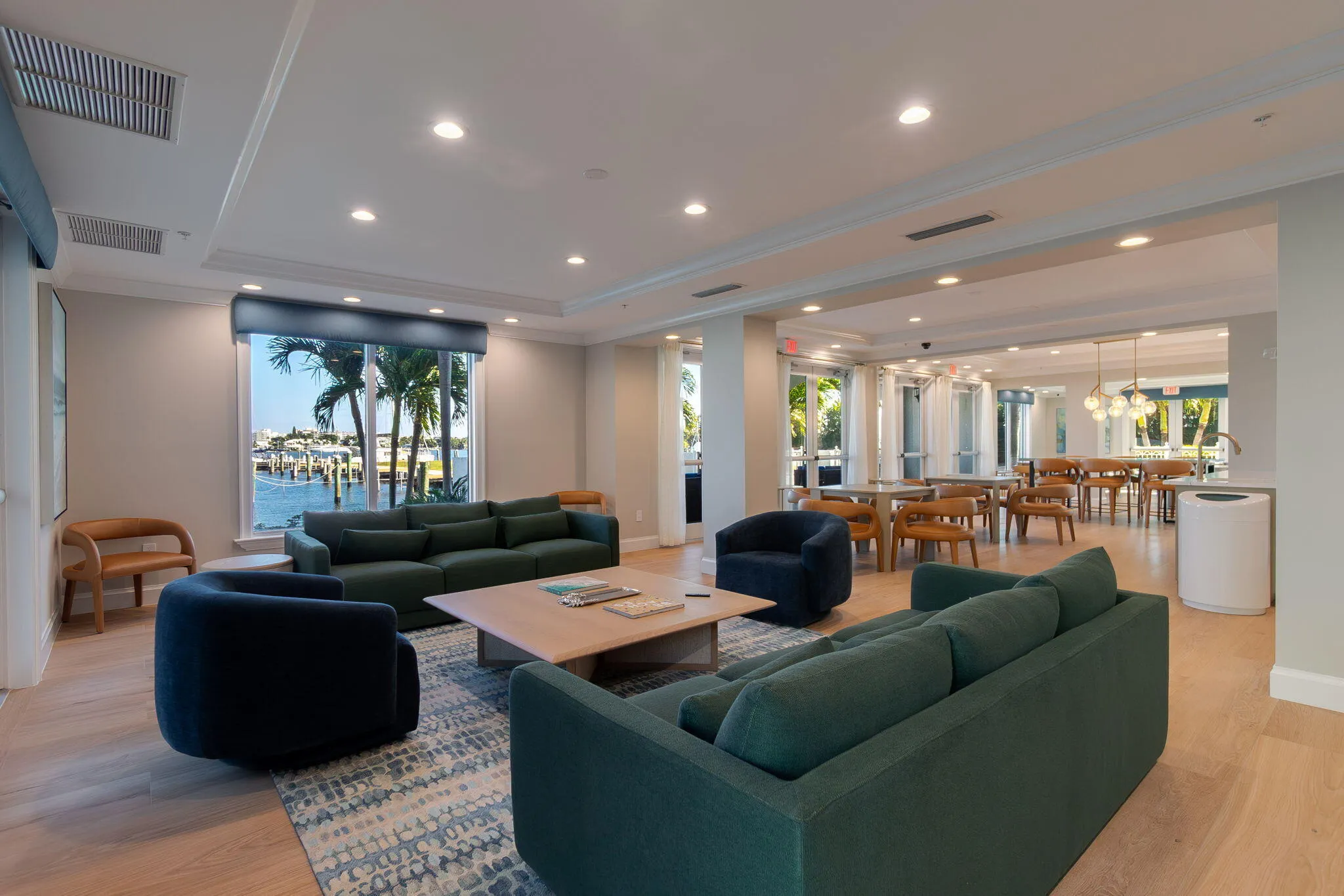 + Moorings Club Room ++