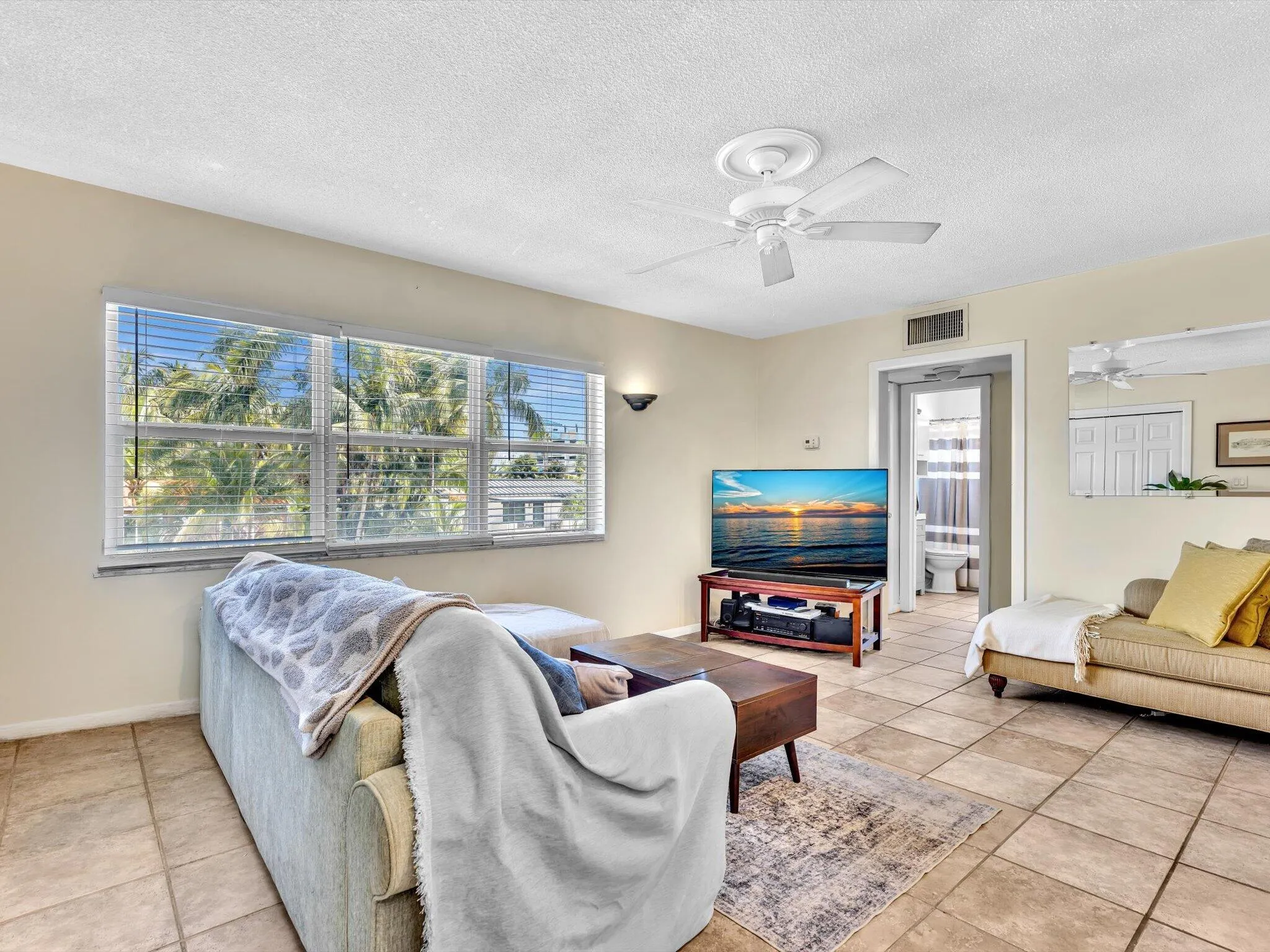 2nd Floor Corner Unit