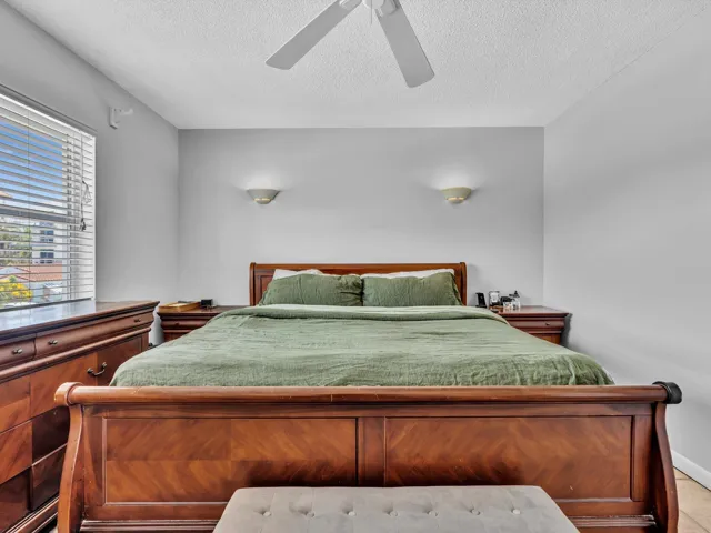 King Bed