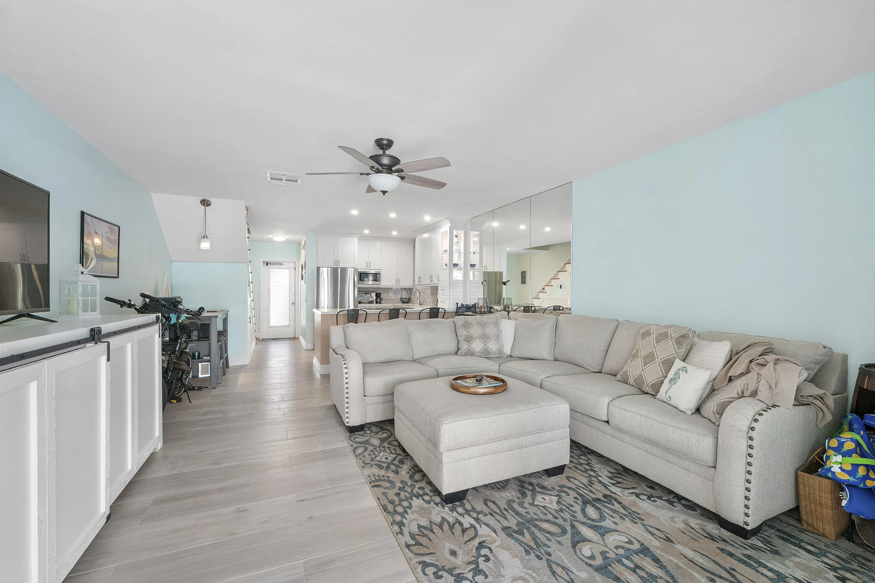 2500 Ne 36th St_038
