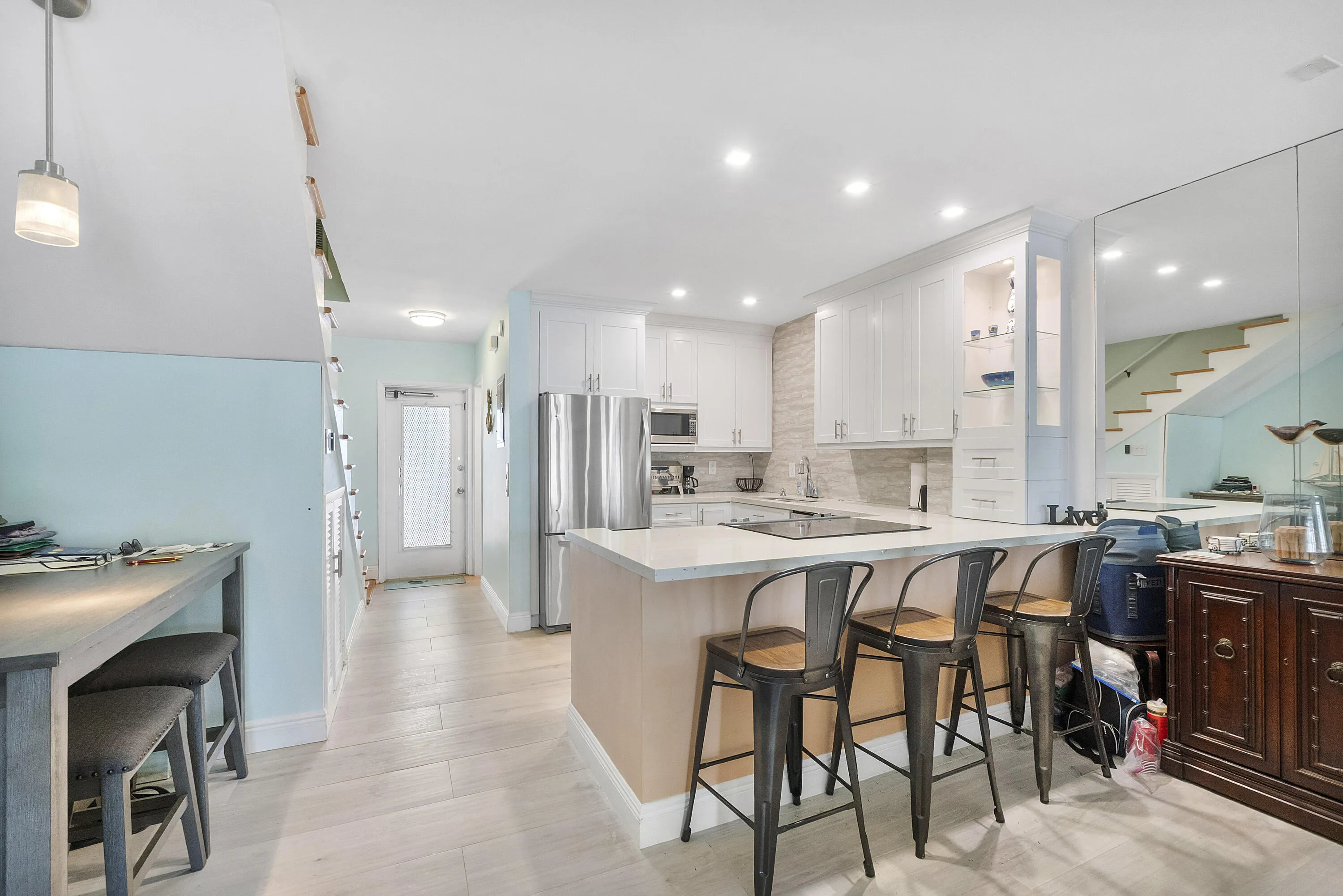 2500 Ne 36th St_039