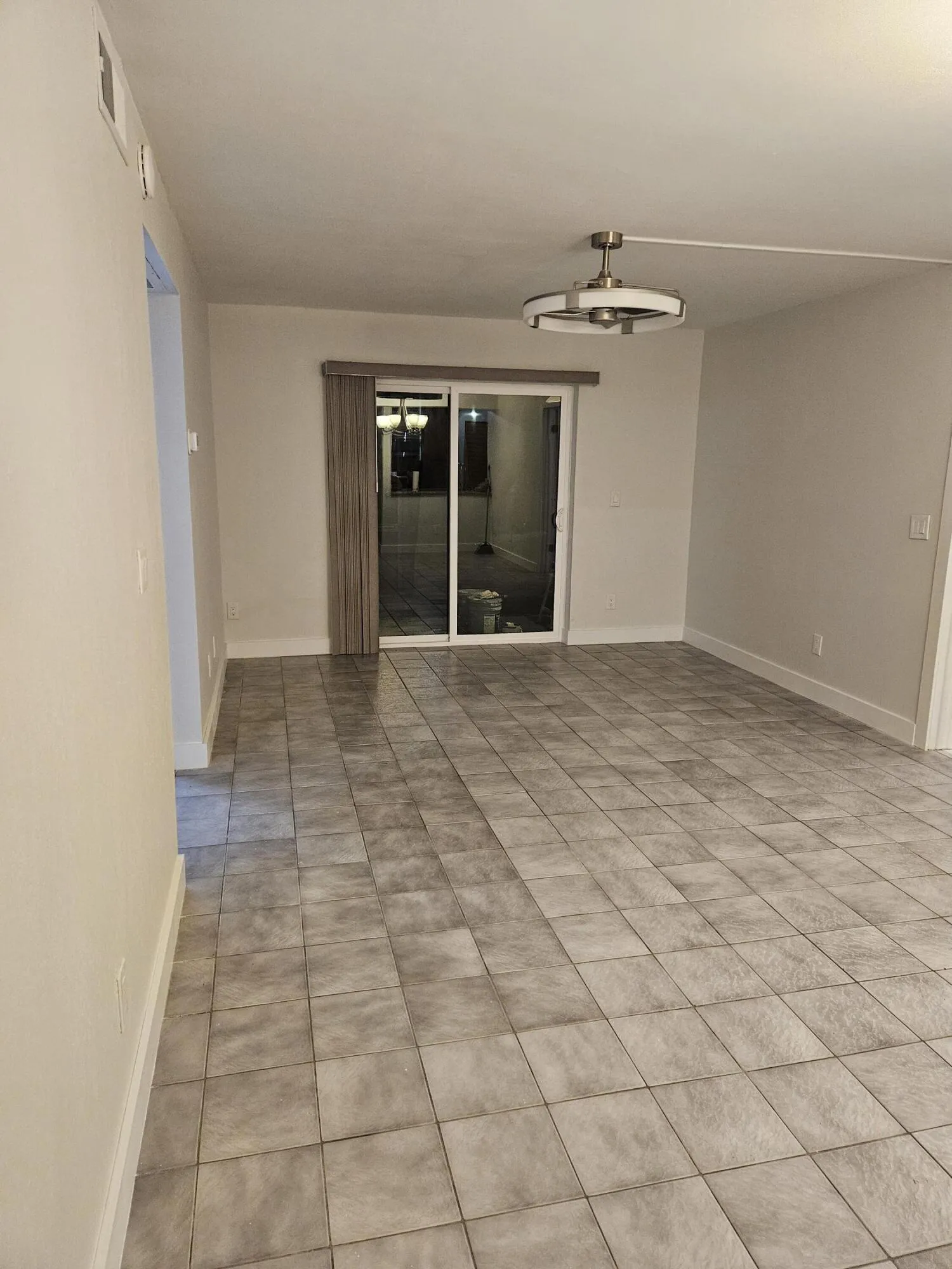 entrance to living room