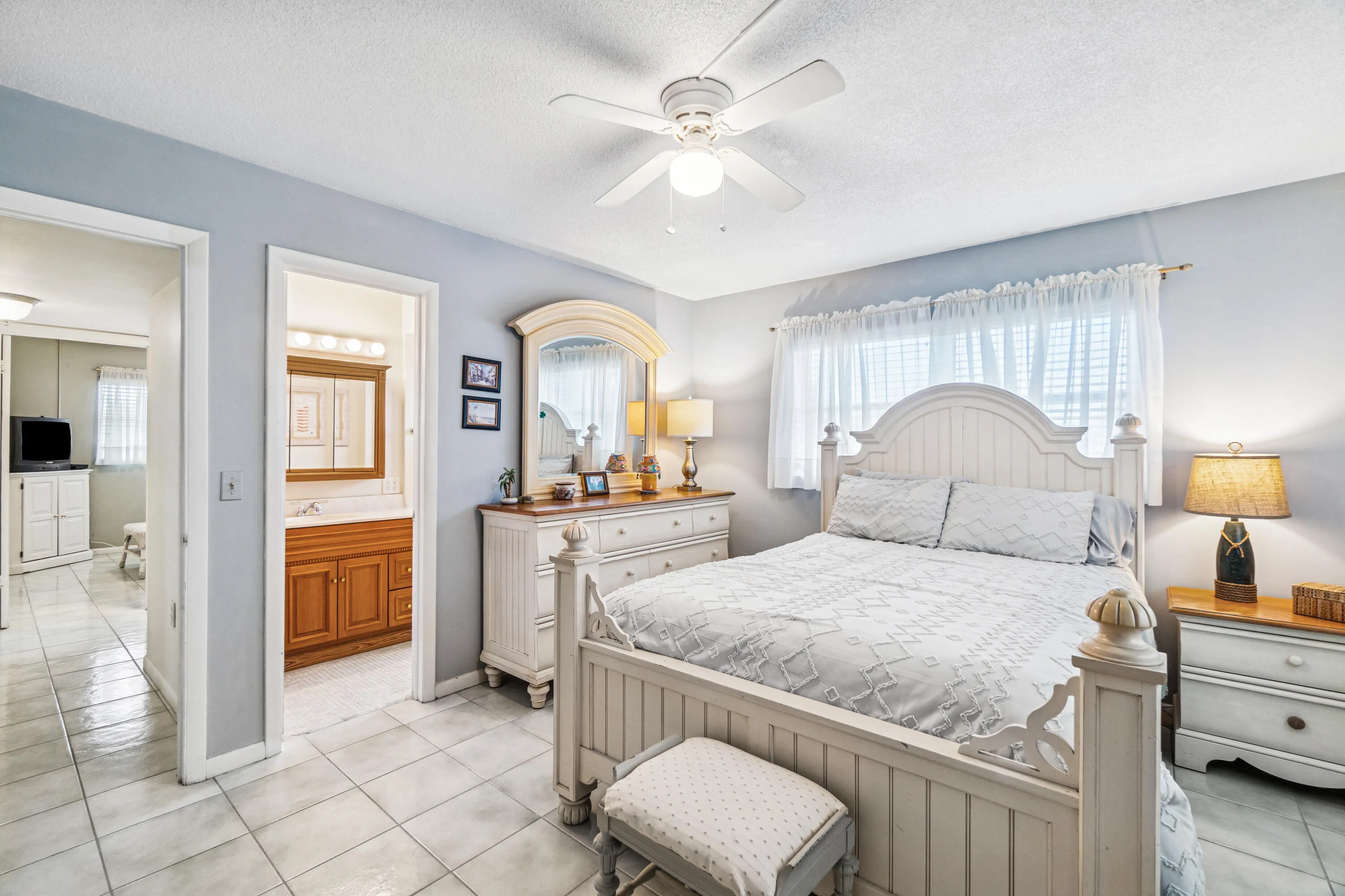 108 20th Ave NE #201 Boynton Fl 33435
