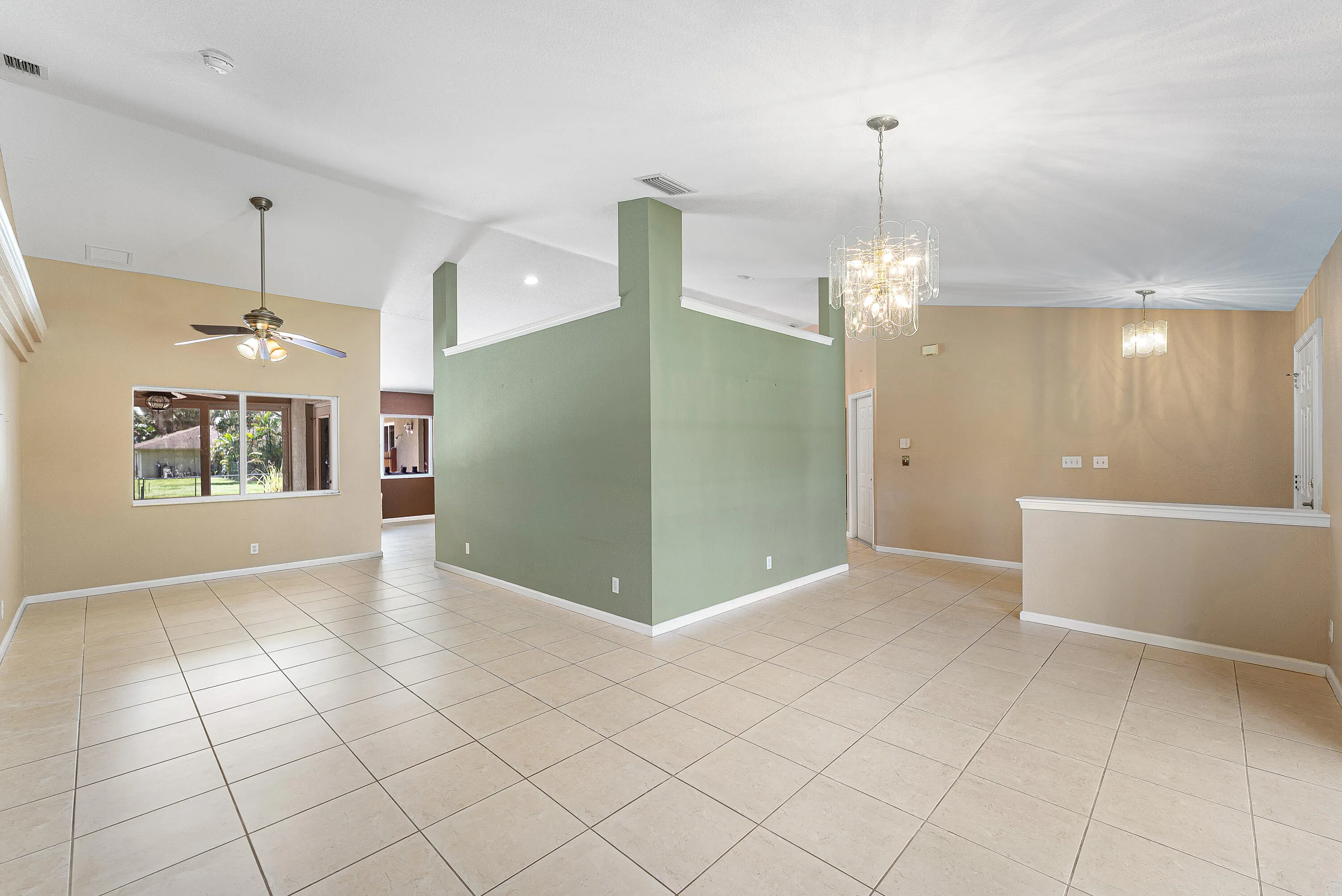 formal dinning room