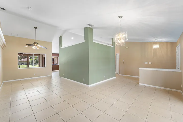 formal dinning room