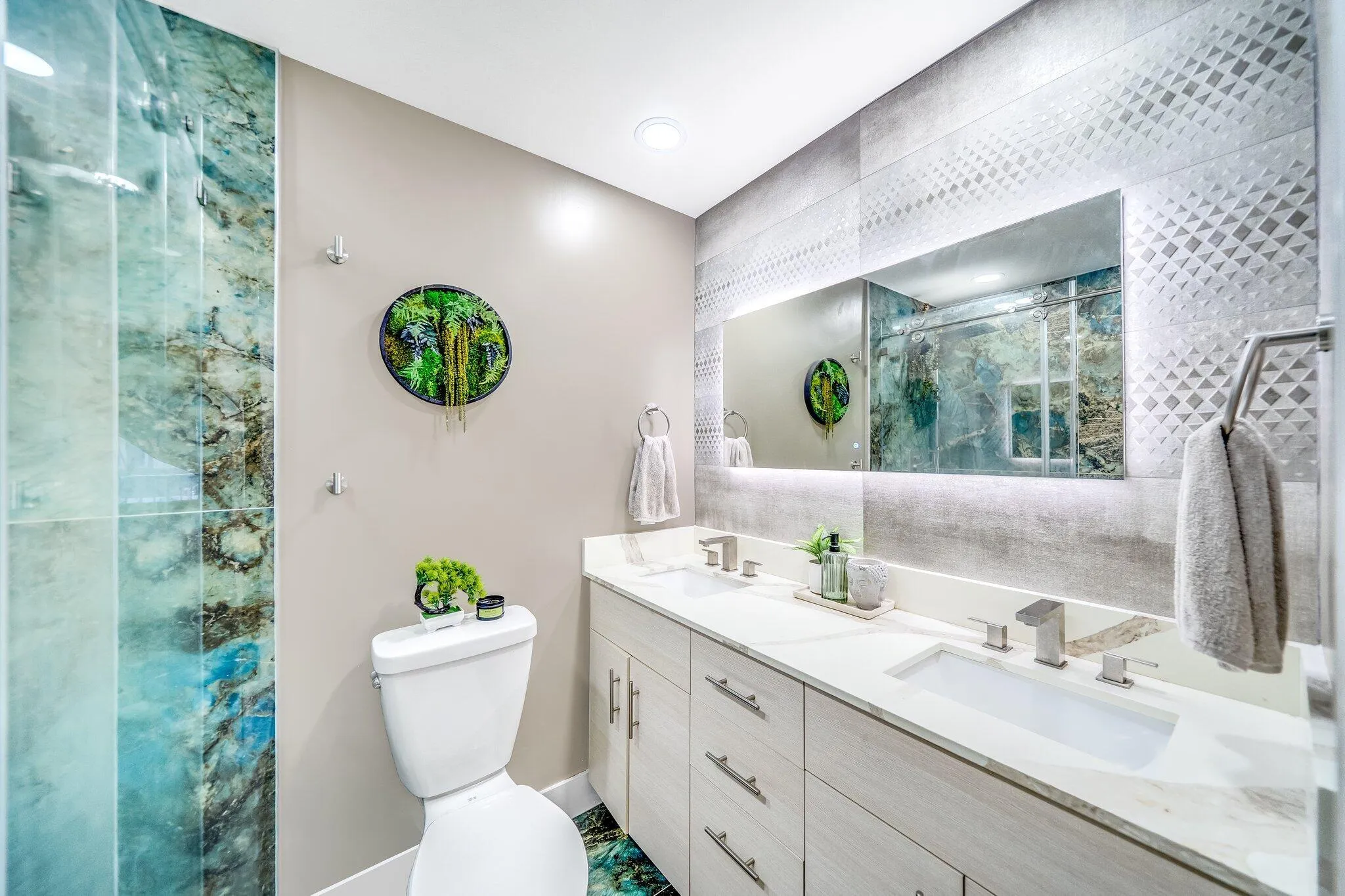 35-web-or-mls-JOY09141