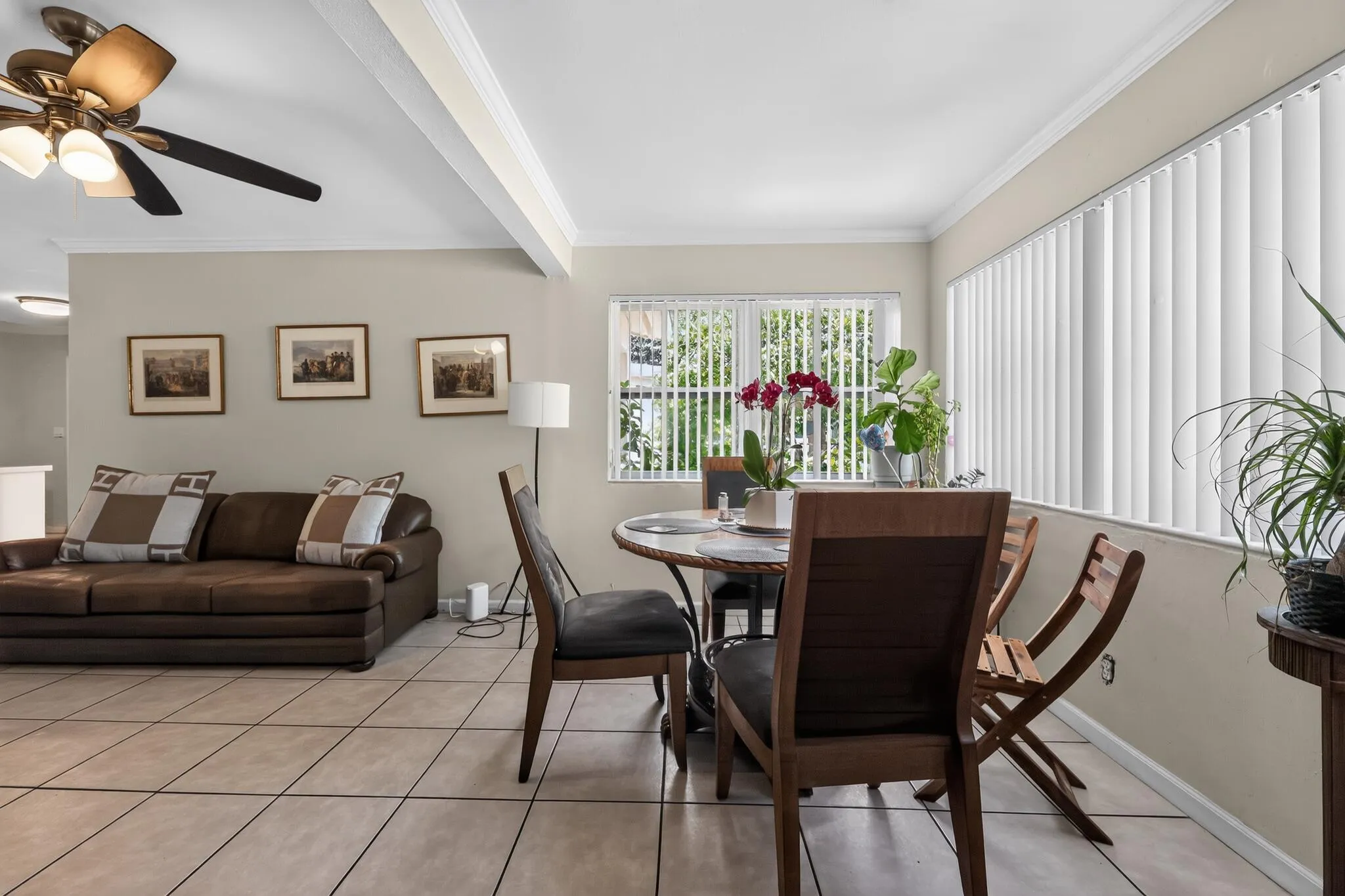 21_1213_14th_Ave_S-Dining_room-0037