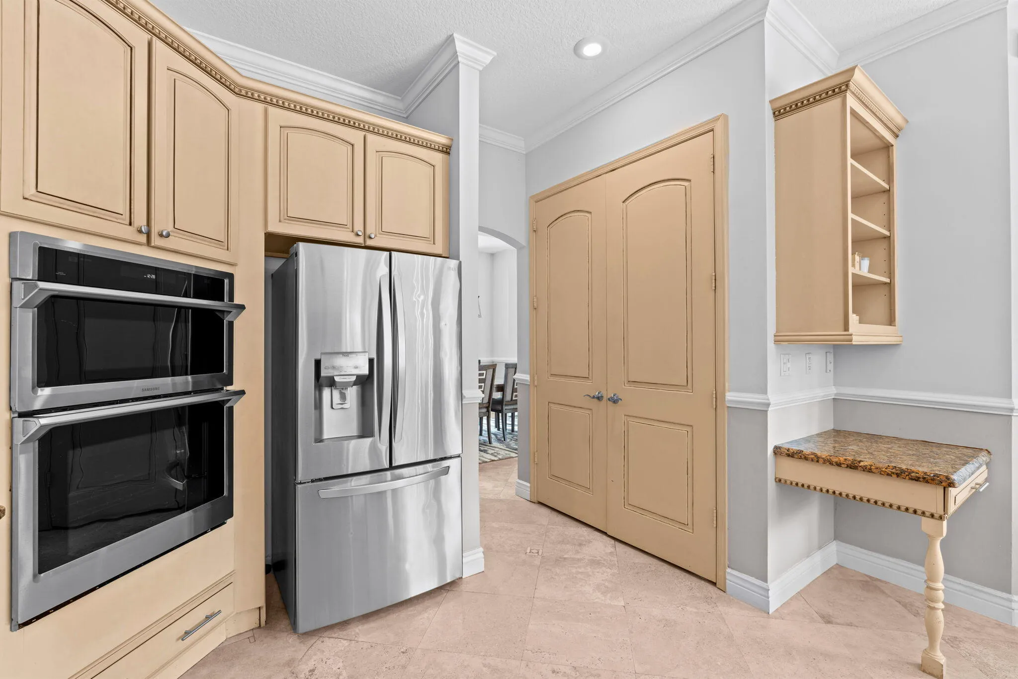 13-web-or-mls-A7406159