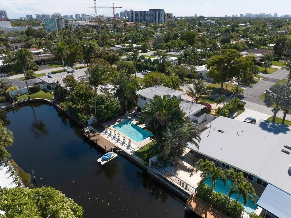 1771 NE 35th St Oakland Park aerial 0000