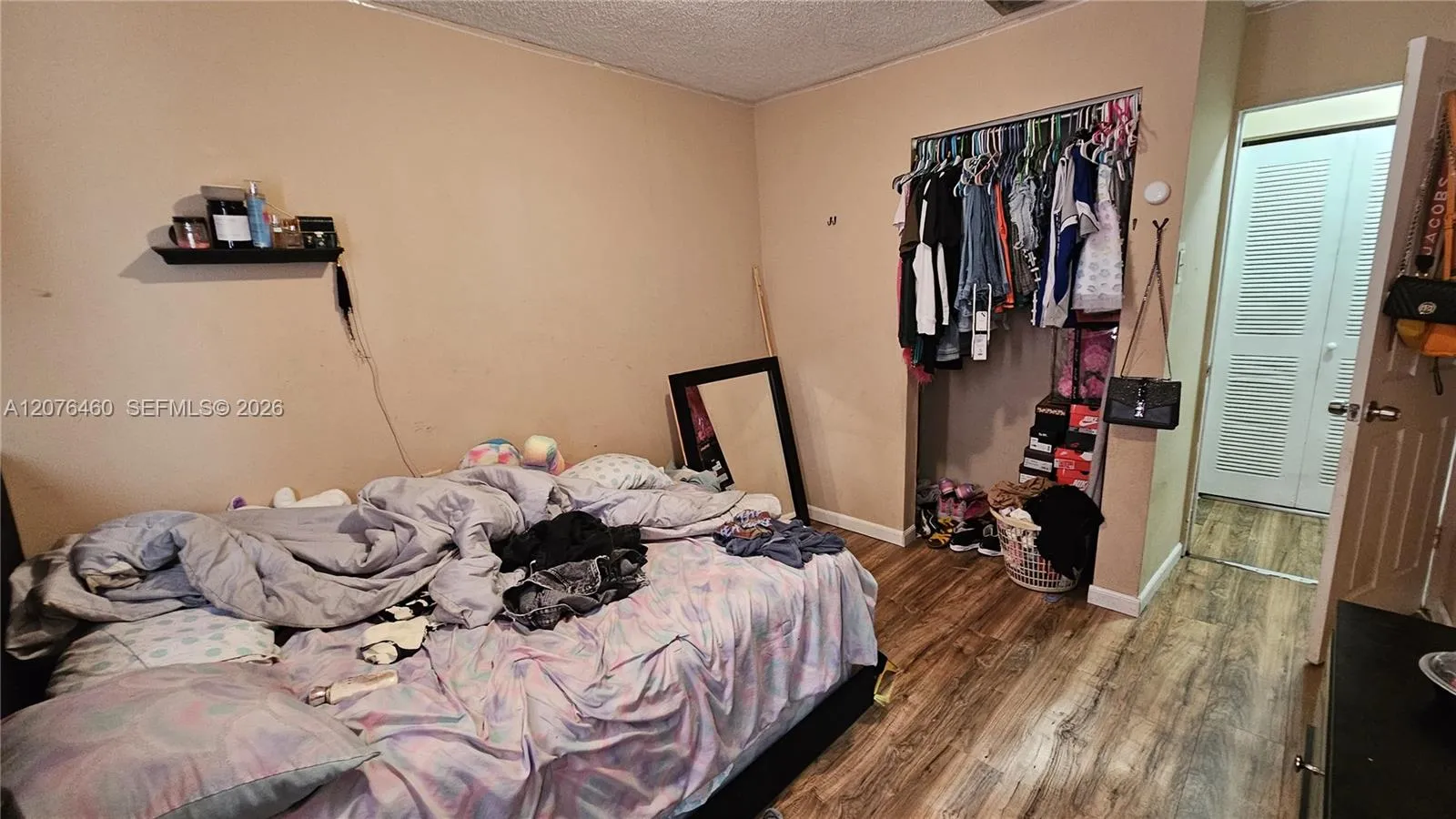 Photo 22