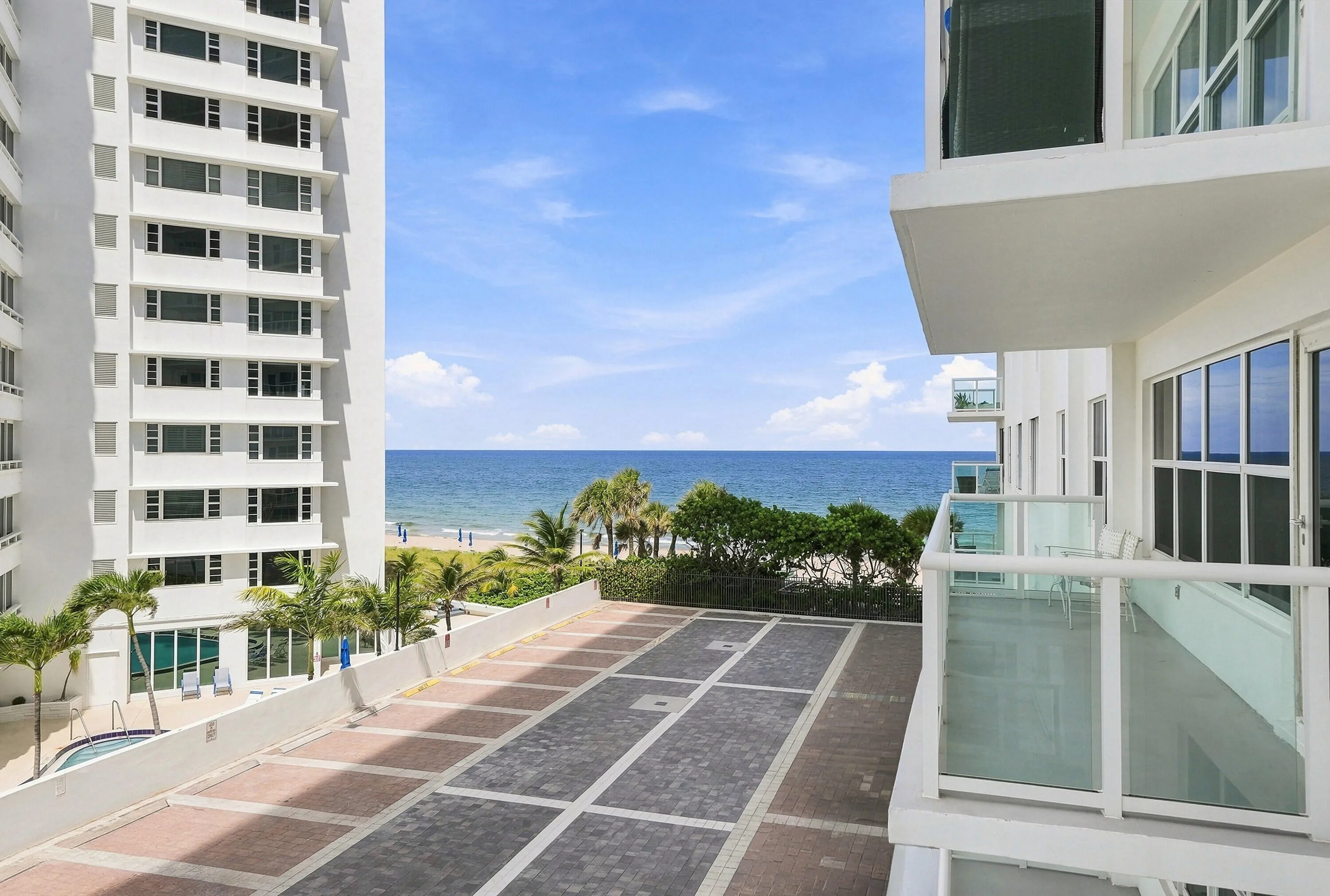 63_balcony​​‌​​​​‌​​‌‌​‌‌​​​‌‌​‌​‌​‌​​​‌​​
