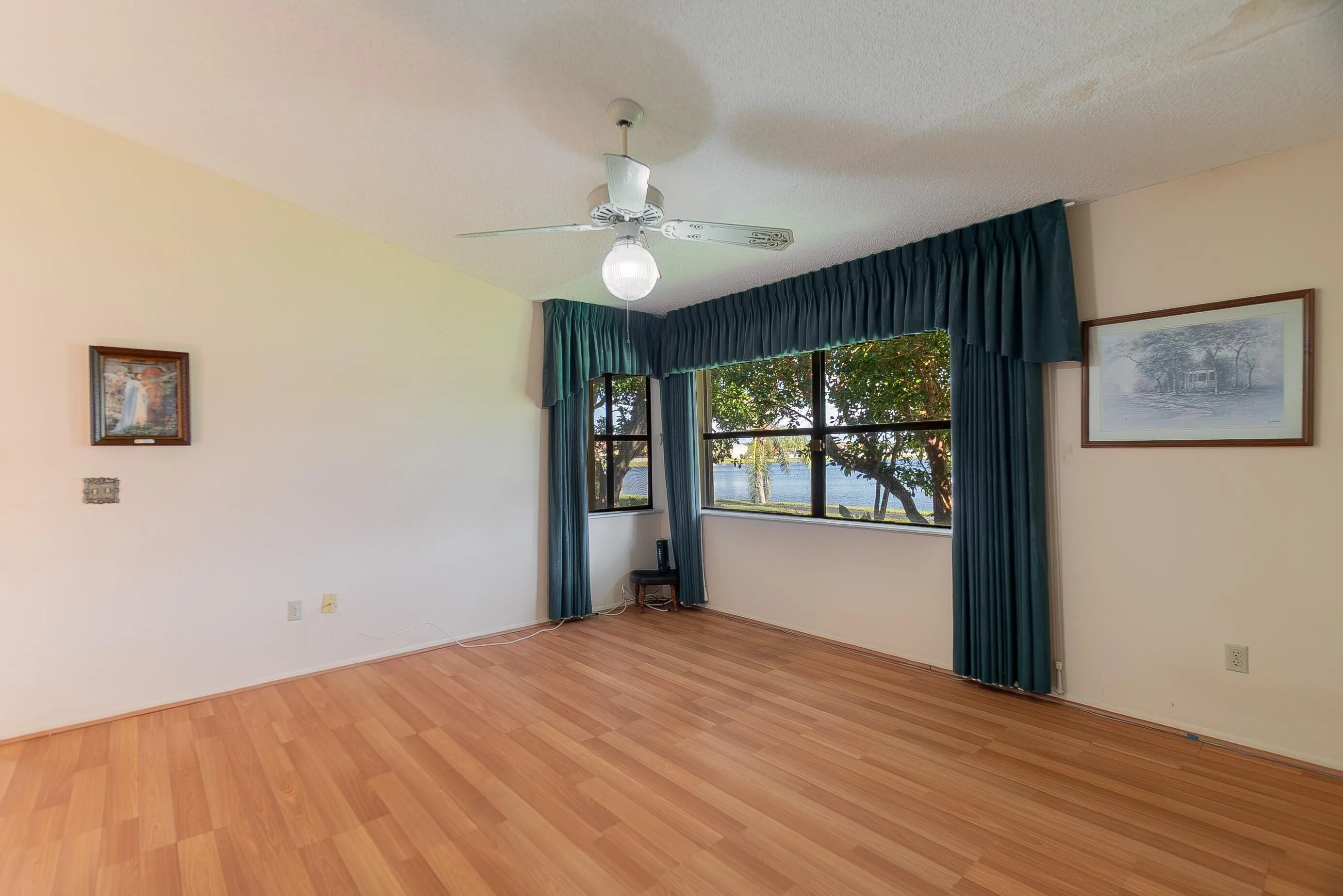 Main Bedroom with lake view