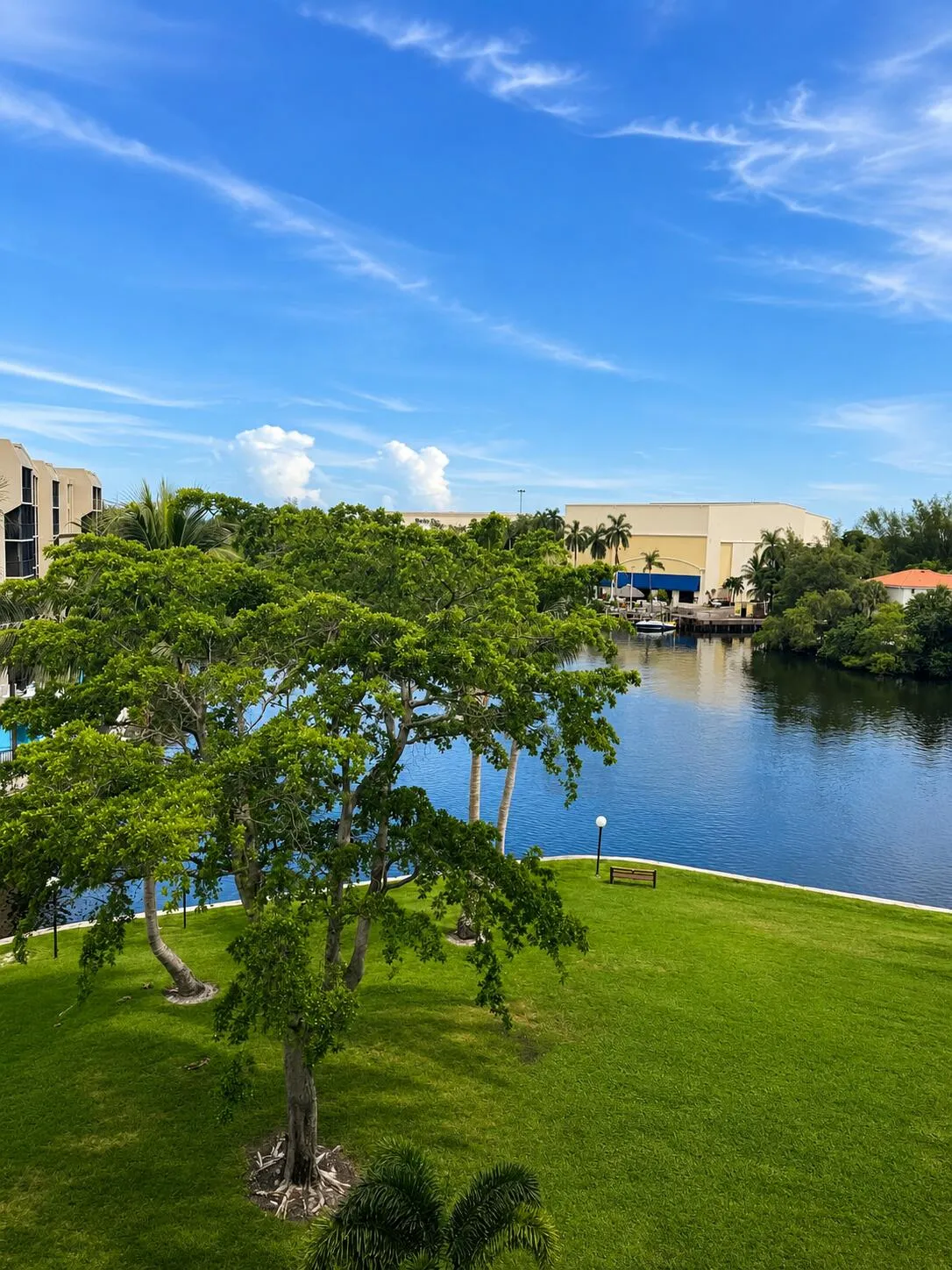 7 Royal Palm Way (12)