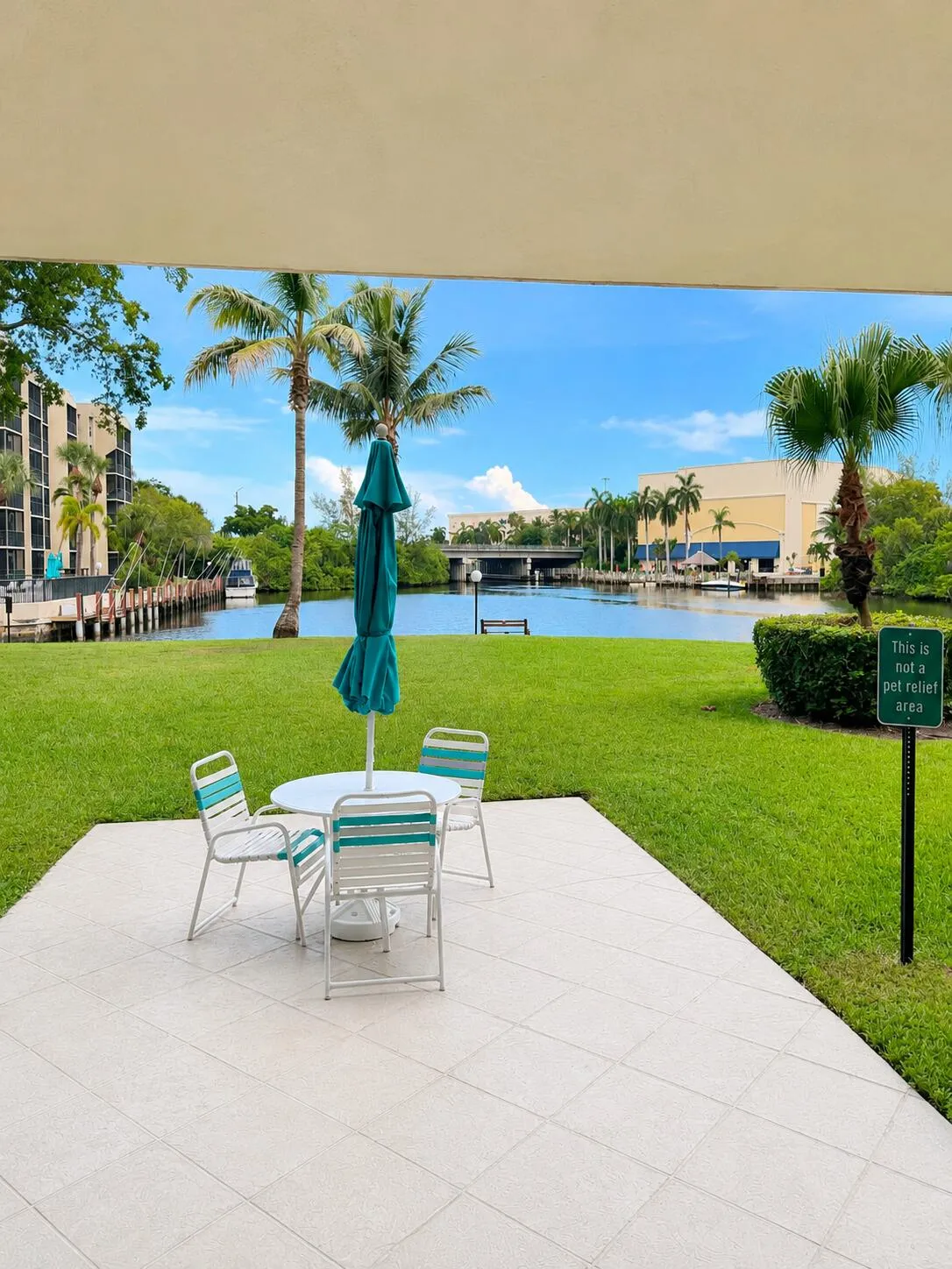 7 Royal Palm Way (17)