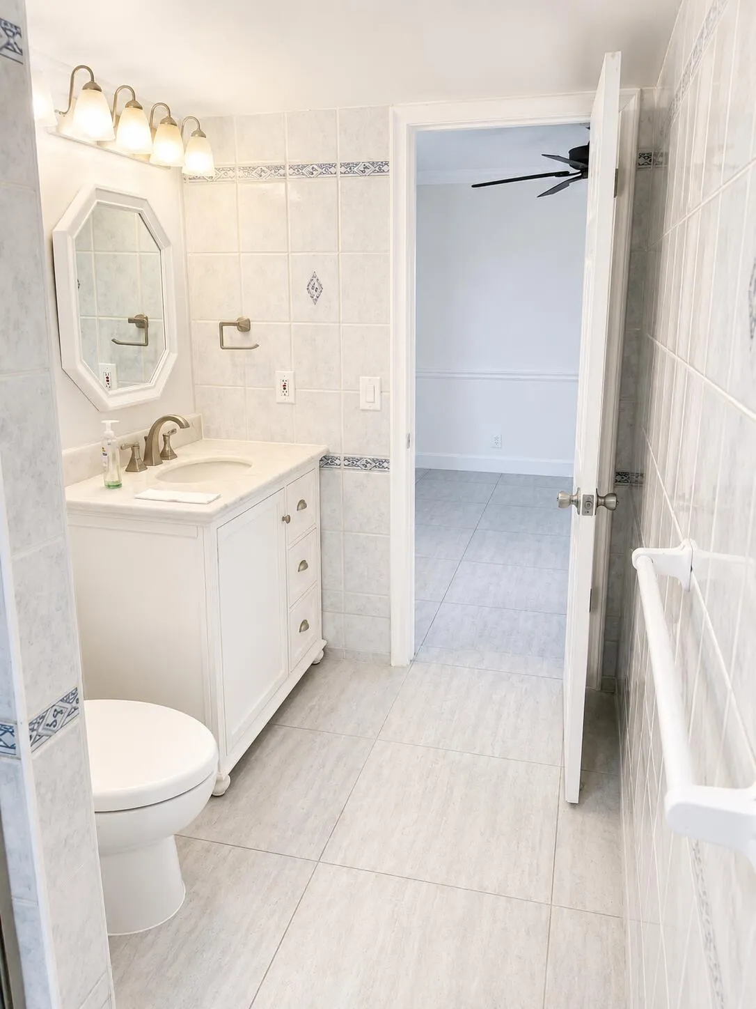 7 Royal Palm Way (10)