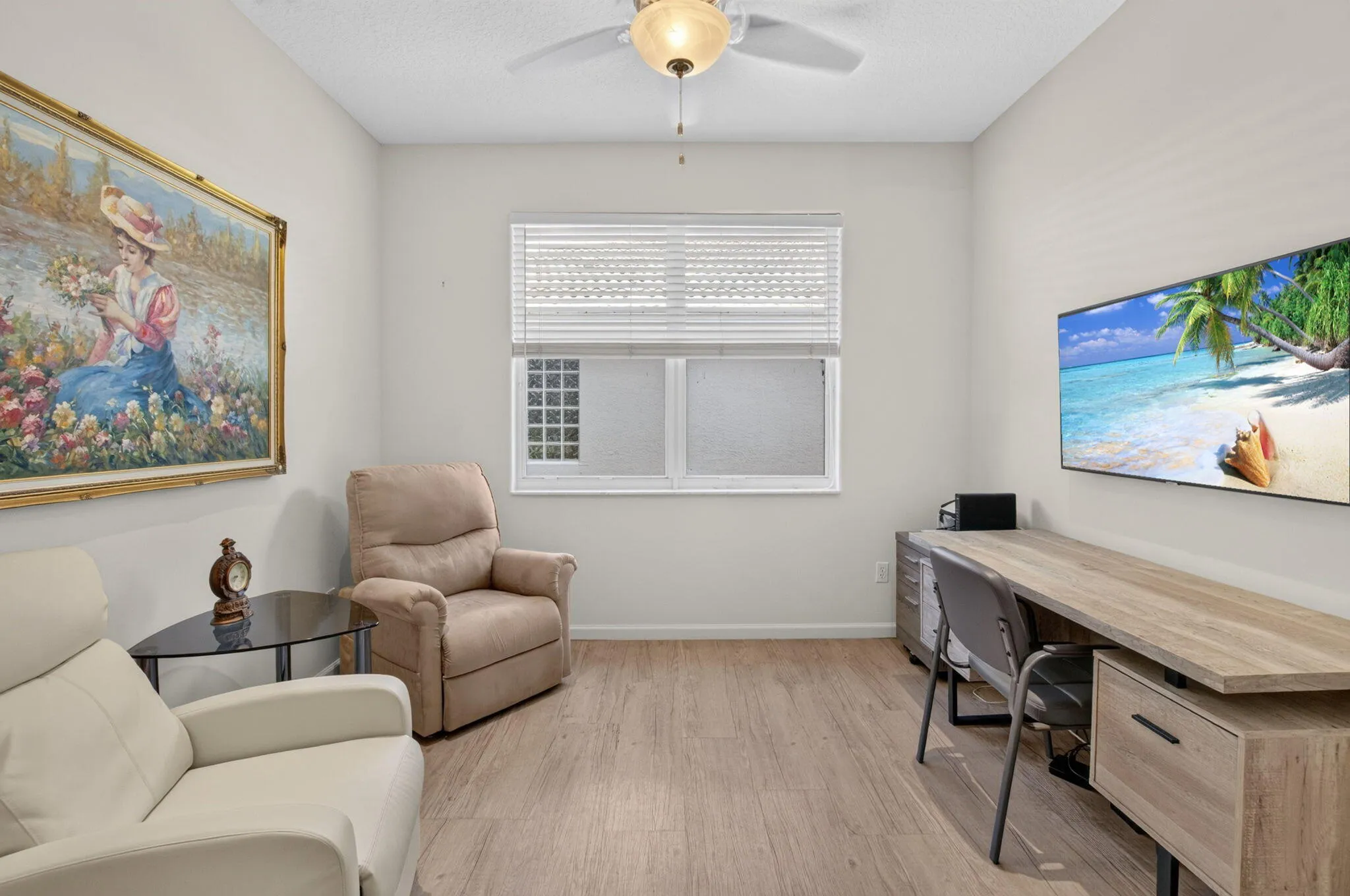 OFFICE/DEN/3RD BEDROOM