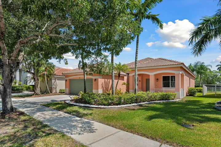 03-03-886 Sunflower Circle, Weston-23