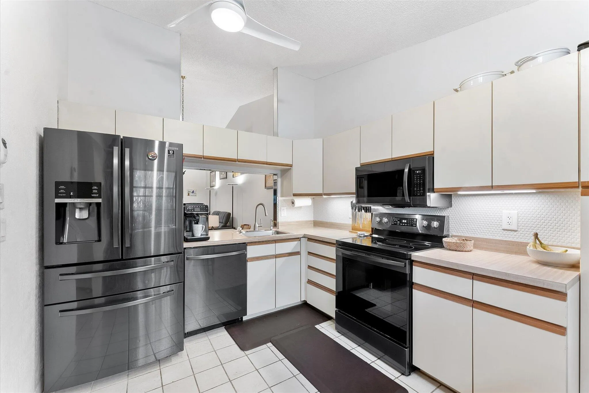 18-3783 NW 35th St_018