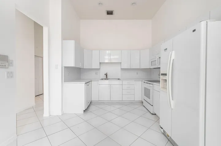 5-web-or-mls-photo-5